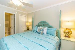 Ground Floor Condo Sleeps 6 2 BR 2 BA Myrtle Beach Resort Unit 146A