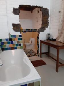 Φωτογραφία από το άλμπουμ του Banthorphan Resort σε Sangkhla Buri +268 φωτογραφίες