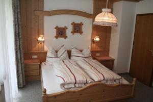 Letto o letti in una camera di Gästehaus Panorama
