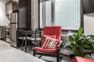 Gallery image of Cjour Apartments in Montreal