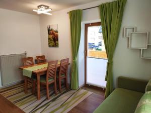 A seating area at Haus Holzer Még 19 kép