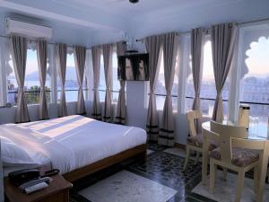 Gallery image of Hotel The Tiger in Udaipur