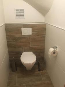 Zdjęcie z galerii obiektu Schönes Apartment mit Terrasse, mitten im Grünen Stattegg w mieście Stattegg