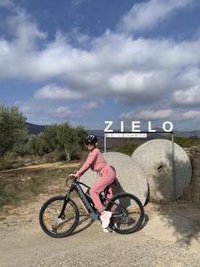 Anar amb bici a Zielo de Levante o pels voltants