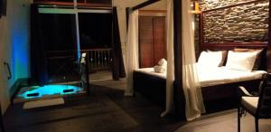 Gallery image of Tropical Suites & Villas in Fortuna