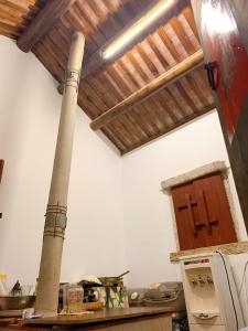 Kuchyň nebo kuchyňský kout v ubytování 銃樓民宿 Kinmen gunhouse