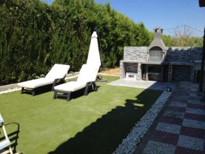 Gallery image of 3 bedrooms villa with city view private pool and jacuzzi at Atarfe in Atarfe