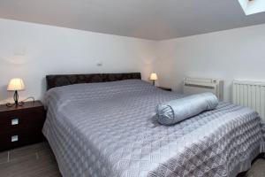 Posteľ alebo postele v izbe v ubytovaní Luxury villa Fura on Hvar, heated pool