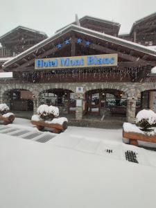 iH Hotels Courmayeur Mont Blanc v zimě