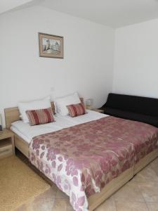 Postel nebo postele na pokoji v ubytování Hotel Amarilis + 37 fotografií