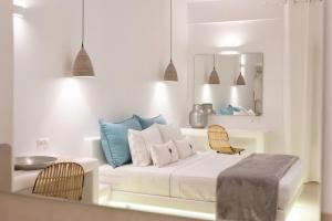 Foto de la galería de Anna Platanou Suites en Agia Irini Paros