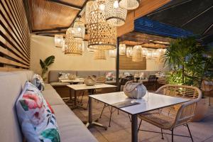 Posezení v ubytování INNSiDE by Meliá Barcelona Apolo