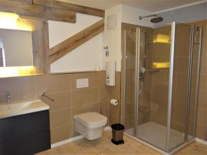 Koupelna v ubytování Speicher Residenz Barth E3 App10 + 6 fotografií