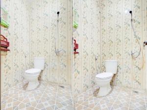 Phòng tắm tại OYO Life 90152 Garuda Bima Residence Syariah