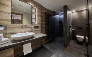 Ένα μπάνιο στο Hotel Hasenauer 4 Sterne Superior