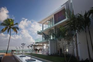 Bazén v ubytování Ultravioleta Boutique Residences nebo v jeho okolí