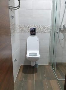 Łazienka w obiekcie Apartman Ruzmići Divčibare