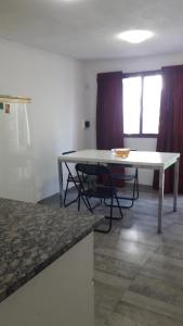 Φωτογραφία από το άλμπουμ του Santorini Bed II στην Κόρδοβα +3 φωτογραφίες