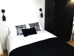 Легло или легла в стая в Duplex de charme au Coeur de Montmartre