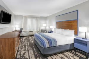 AmericInn by Wyndham Pella