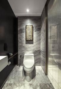 Ein Badezimmer in der Unterkunft InterContinental Zhuhai by IHG