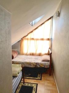 En eller flere senger på et rom på 2 bedrooms appartement with city view at Ifrane
