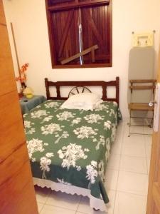 Ένα ή περισσότερα κρεβάτια σε δωμάτιο στο Appartement de 2 chambres avec terrasse amenagee et wifi a Sainte Rose