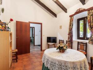 Gallery image of 2 bedrooms house with private pool enclosed garden and wifi at Albanchez de Magina in Albanchez de Úbeda