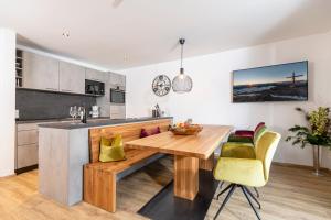 Kuchyň nebo kuchyňský kout v ubytování Apartment Rainer - mittendrin