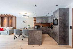 Kuchnia lub aneks kuchenny w obiekcie Appartements Wehrhof by Schladmingurlaub