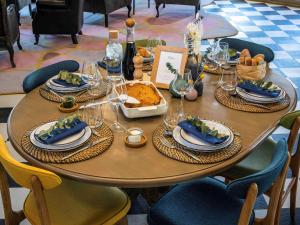 Essen im Hotel oder in der Nähe