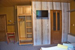 TV a/nebo společenská místnost v ubytování Penzion Pohádka