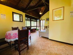 Ruang duduk di Continental Villa de Leyva Finca Paraiso de Chepe