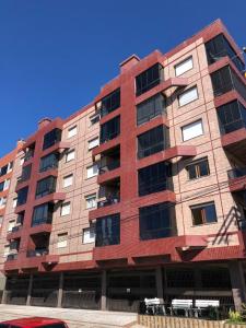 Το κτήριο όπου στεγάζεται  το διαμέρισμα