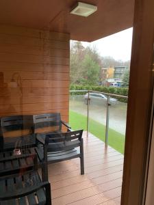 Balkón alebo terasa v ubytovaní Apartament Admiralski