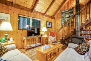 Gallery image of The Chalet on Lopez in Islandale