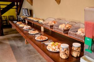 Comida no hotel ou em algum lugar perto