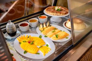 Comida no hotel ou em algum lugar perto