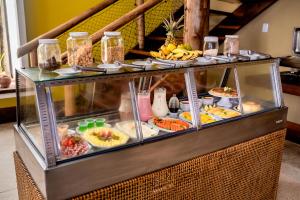 Comida no hotel ou em algum lugar perto