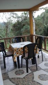 Balkón nebo terasa v ubytování Eco-Cabaña Termales Santa Rosa
