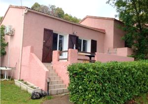 聖尼科勞的住宿－Maison de 2 chambres avec piscine partagee jardin amenage et wifi a San Nicolao a 1 km de la plage，相簿中的一張相片