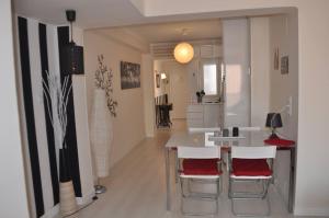 Kép Nice Flat -200m Center-2 Baths- 3 Bedrooms 5pers szállásáról Málagában a galériában
