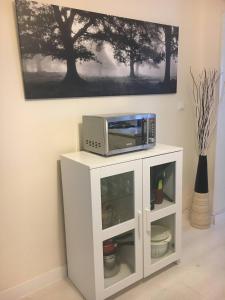 A kitchen or kitchenette at Nice Flat -200m Center-2 Baths- 3 Bedrooms 5pers