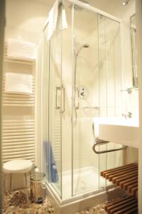 A bathroom at 3C B&B