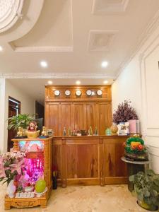 Makanan di atau berdekatan hotel