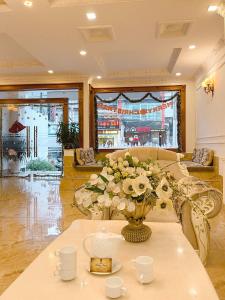 Ruang duduk di Hồng Tùng Hotel