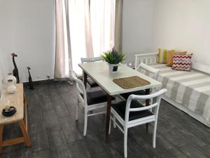 Jadalnia w apartamencie