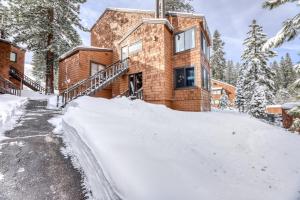 Gallery image of My Oasis at Ski Bowl Condos in Truckee