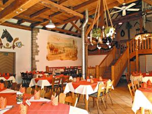 Restaurace v ubytování Hotel Schwarzes Ross
