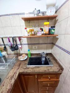 Cucina o angolo cottura di One bedroom appartement at Las Palmas de Gran Canaria 30 m away from the beach with wifi
